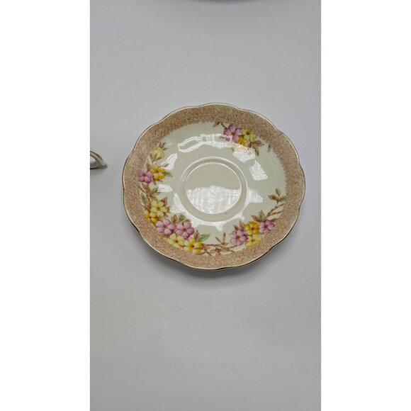 Bell China England Bone China Teacup Saucer Hand Painted Floral Gold Trim - Picture 17 of 17